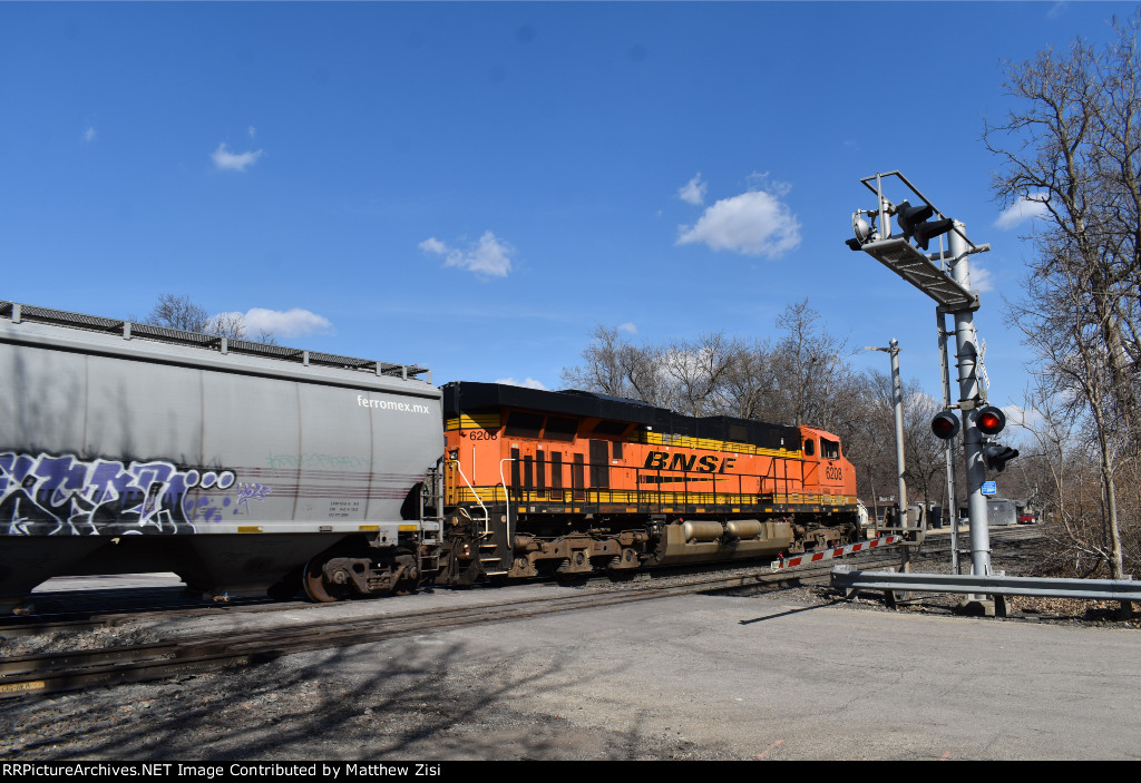 BNSF 6208